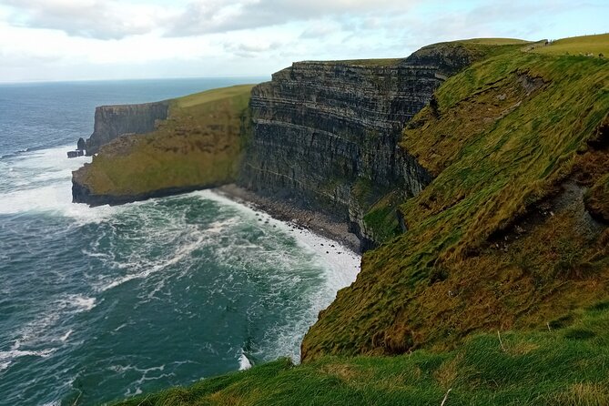 Cliffs of Moher and Wild Atlantic Way Private Tour: From Dublin - Optional Cliffs of Moher Cruise