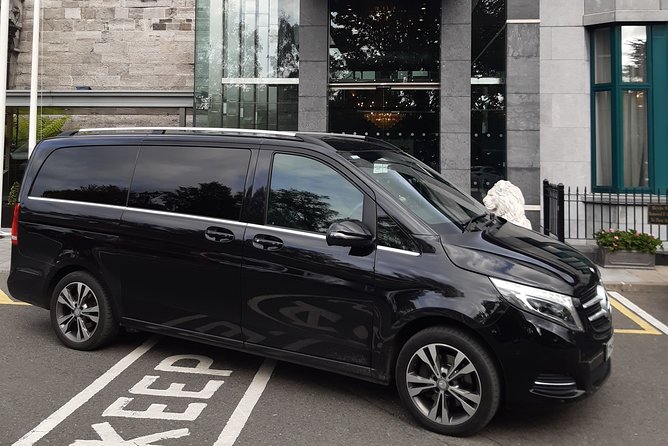 Cliffs of Moher from Shannon Airport en route to Galway - Customizable Itinerary and Flexibility