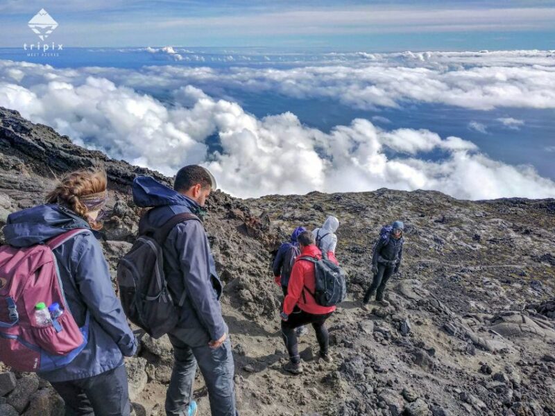 Climb Mount Pico with a Professional Guide - Key Points