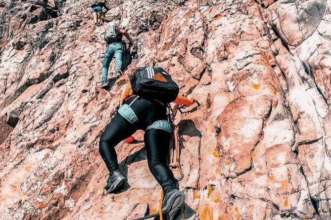 Climbing and Rappel for Beginners in Peña de Bernal Queretaro - Climbing and Rappel for Beginners in Peña de Bernal Queretaro: An Exciting Introduction to Mountain Adventures