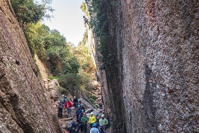 Climbing, Arrábida Natural Park, Setúbal, Sesimbra, near Lisbon - Climbing Routes in Arrábida Natural Park