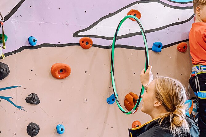 Climbing in Mørkvedhallen Klatresenter - Location, Accessibility, and Practical Details