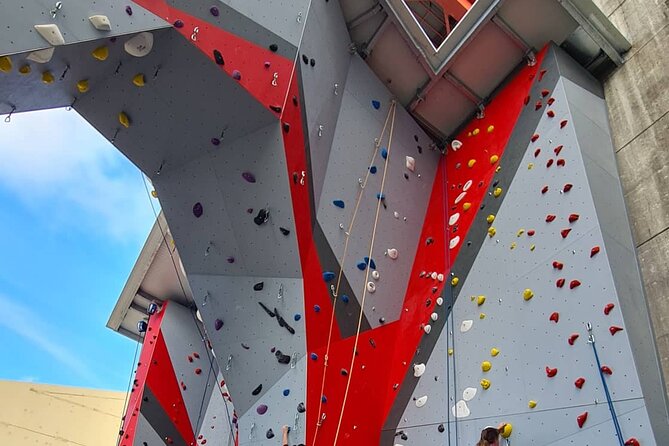 Climbing Pack - Discover the Climbing Pack: Indoor Climbing Near Lisbon