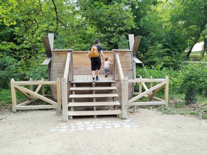 Clos Lucé: Da Vinci's Castle Private Guided Tour with Ticket - Value and Flexibility: Booking, Cancellation, and Payment