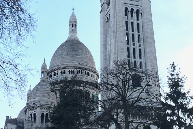 Clos Montmartre 'Paris in your Glass' Wine Tasting - Starting point at Église Saint-Pierre de Montmartre
