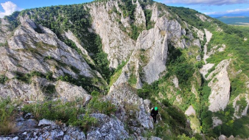 Cluj Napoca: Climbing or Hiking Experience in Turda Canion - Cluj Napoca: Climbing or Hiking Experience in Turda Canion
