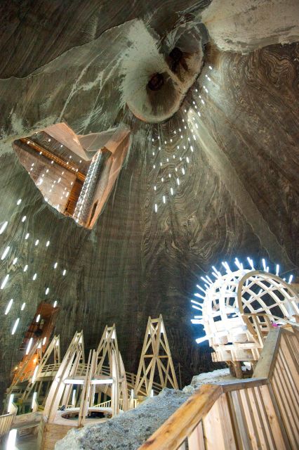 Cluj: Turda Salt Mine, Corvin Castle, Alba Carolina Tour - Key Points