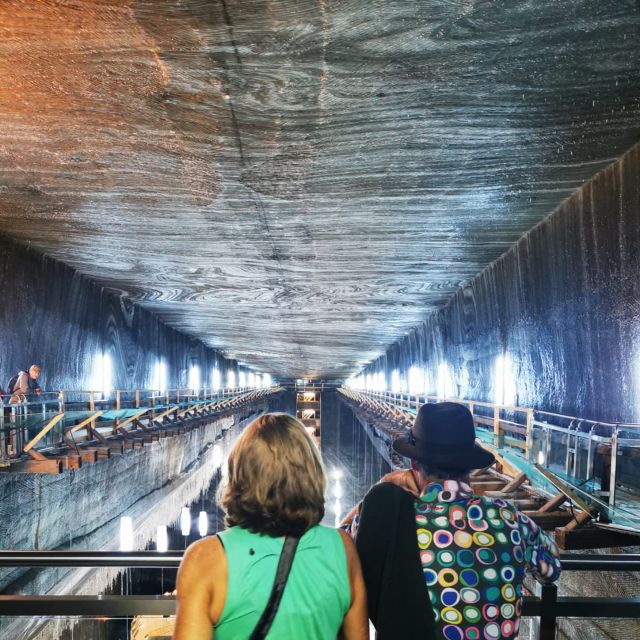 Cluj: Turda Salt Mine, Corvin Castle, Alba Carolina Tour - Exploring the Fortified Walls of Alba Carolina