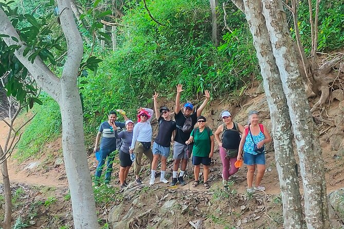 Coastal Adventure in Quimixto : Hiking and Cooking Workshop - Relaxing on the Quimixto Beach