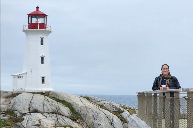 Coastal Icons: Peggys Cove & Fishermans Cove Small Group - Practical Details: Meeting Point and Group Size