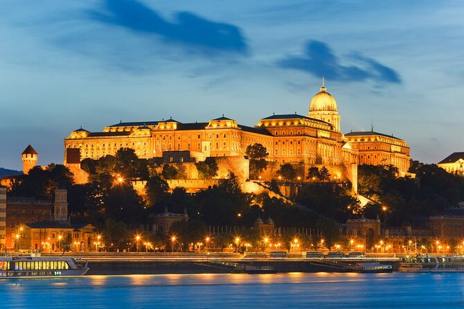 Cocktail Cruise Downtown Budapest - Practical Tips for a Smooth Experience