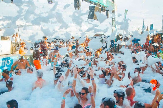 Coco Bongo Beach Club - Logistics and Meeting Details