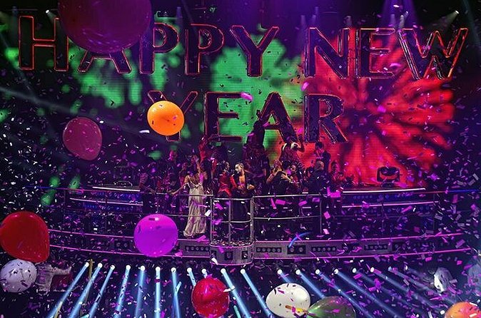 Coco Bongo Cancun New Year's Eve 2026 - The Crowd and Atmosphere on New Year’s Eve