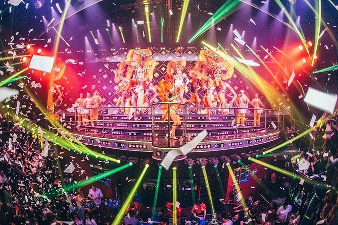 Coco Bongo Playa del Carmen New Year's Eve 2026 - All-Inclusive Drinks and Special Edition T-Shirt