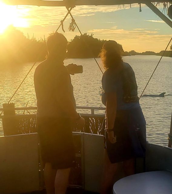 Cocoa Beach: Private 2-Hour Dolphin Sightseeing Tour - Wildlife Encounters and Sightings