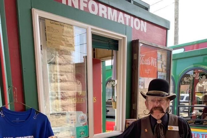 Cody Trolley Tours - Best of the West Trolley Tour - Exploring Cody’s Landmarks: The Dam and Reservoir