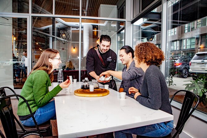 Coffee Crawl & VIP Morning in Pike Place Market - Watching Fishmongers Throw Fish at Pike Place Fish Market