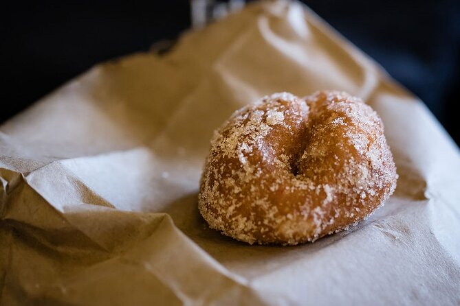 Coffee Crawl & VIP Morning in Pike Place Market - Indulging in the Best Waffles at Mr. Waffle