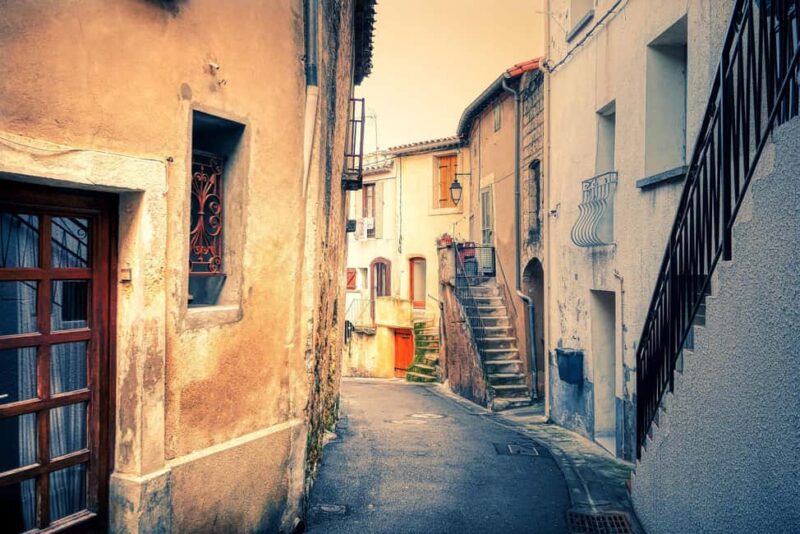 Cognac Private Guided Walking Tour - Exploring Cognac’s Historic Roots on Foot