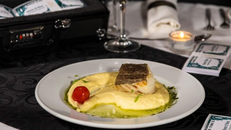 Coimbra: Erotic Cabaret Show and Dinner - Discover a Night of Portuguese Flavors and Sensual Entertainment in Coimbra