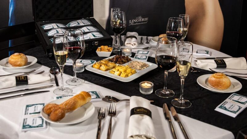 Coimbra: Erotic Cabaret Show and Dinner - Key Points