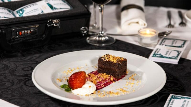 Coimbra: Erotic Cabaret Show and Dinner - The Sensual Cabaret Show: An Engaging Night of Entertainment