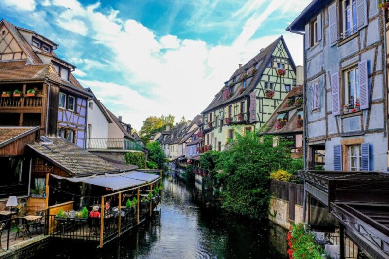 Colmar: Capture the most Photogenic Spots with a Local - Comparing Similar Experiences in Colmar
