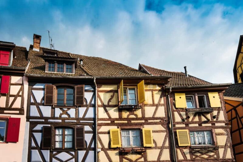 Colmar: Express Walk with a Local in 60 minutes - Physical Demands and Accessibility
