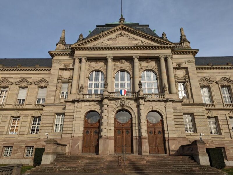 Colmar: Unusual Walking Tour with a local guide - Discovering Colmar’s Architectural Wonders and Local Symbols