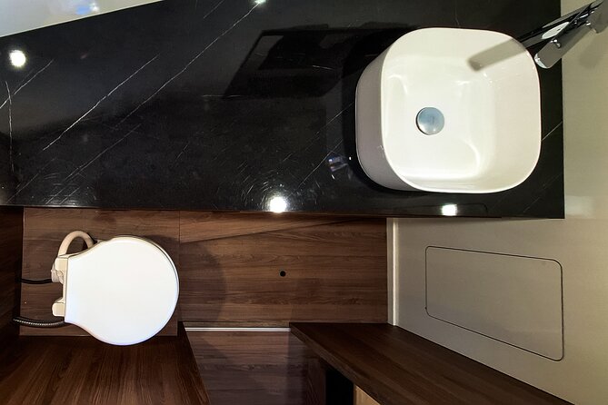 Colnago 45 - Luxury Private Speedboat Tours - Comfort and Convenience Onboard