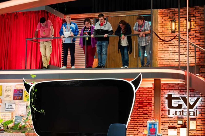 Cologne: 1-hour TV studio tour led by a glamorous drag queen - Comparing with Similar Experiences in Cologne