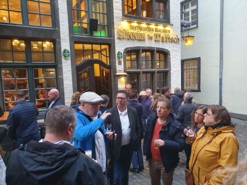 Cologne: 3 Old Town Breweries Guided Walking Tour - Walking Through Cologne’s Cobblestone Streets to Peters Brauhaus