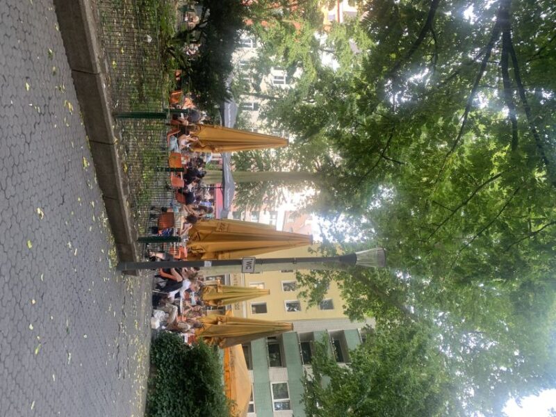 Cologne: Belgian Quarter and Kiosk Tour - The Guide’s Style and Local Insights