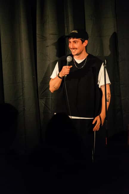 Cologne: Best Stand-up-Comedy with laugh guarantee - Who Should Attend: Ideal Audience for this Comedy Night