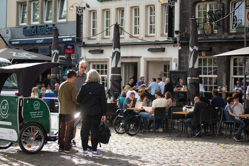 Cologne: Chocolate tasting Tour per Rickschaw - Practical Details: Booking, Cancellation, and What’s Included