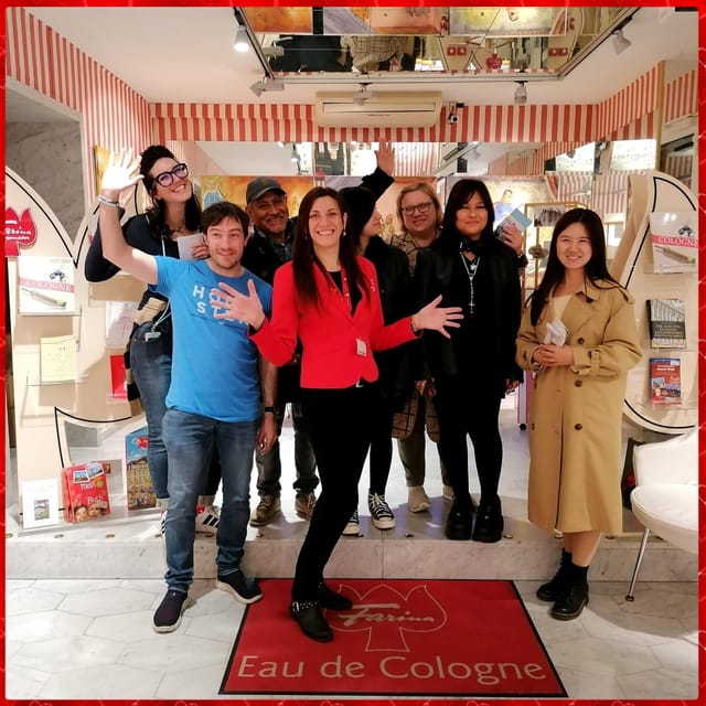 Cologne classic walking tour - Visiting Iconic Landmarks: Wallrafplatz and More