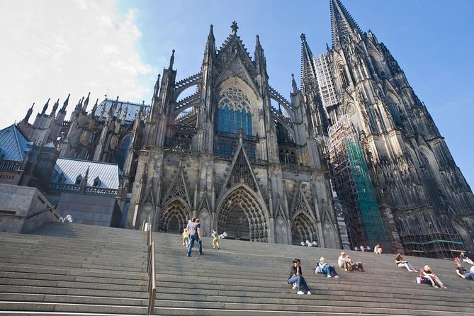 Cologne Day Trip from Frankfurt - Highlights of Cologne: Great St. Martin Church and Roman Artifacts
