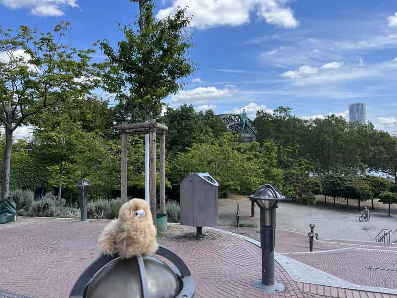 Cologne & Düsseldorf: Chocolate and Beer Private Guided Tour - Discover the Best of Cologne & Düsseldorf in One Day