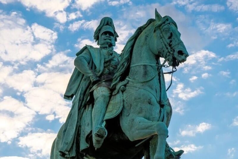 Cologne: Must-See Attractions Walking Tour - Hohenzollern Bridge and Its Love Locks