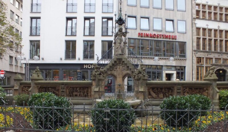 Cologne: Night Watchman Old Town Walking Tour - Practical Details and Meeting Instructions
