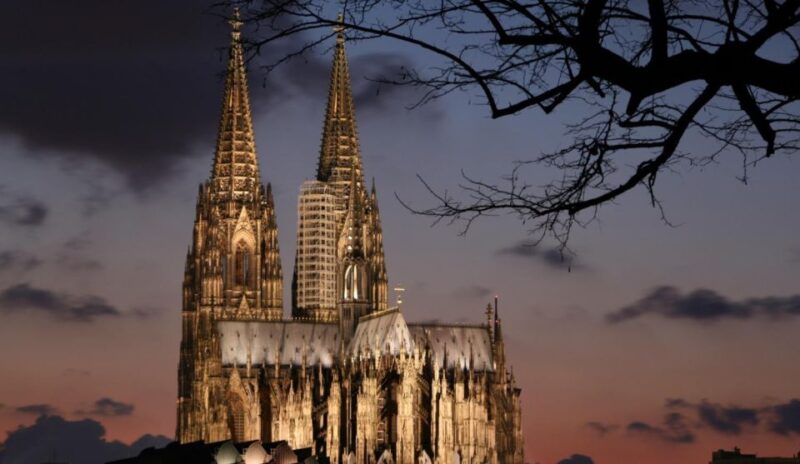 Cologne: Night Watchman Old Town Walking Tour - Who Will Enjoy the Cologne Night Watchman Tour?