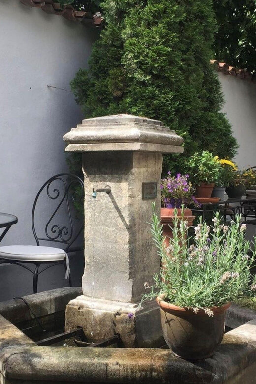 Cologne-Nippes: Summer wine party in the frenchstyle garden - Live French Music and Ambiance in the Garden