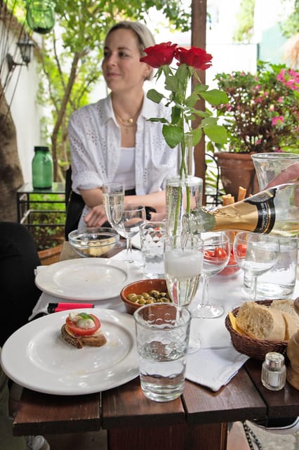 Cologne-Nippes: Summer wine party in the frenchstyle garden - Practical Details: Timing, Weather, and Group Size