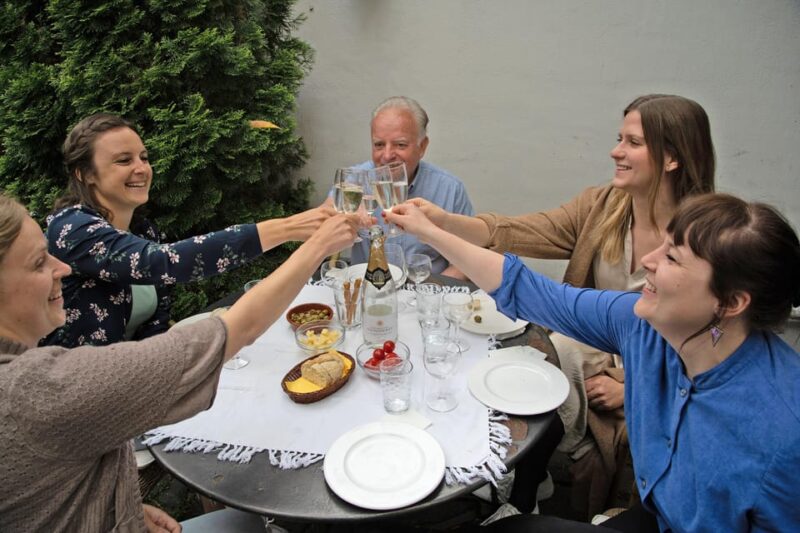 Cologne-Nippes: Summer wine party in the frenchstyle garden - Value and Booking Flexibility