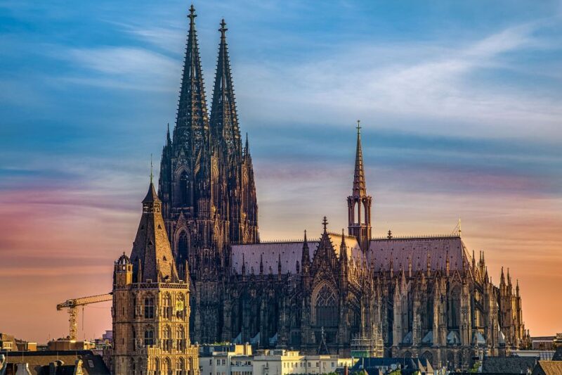 Cologne: Old Town Highlights Walking Tour - Special Sites: Underground Cologne Philharmonic Hall and Holocaust Memorial