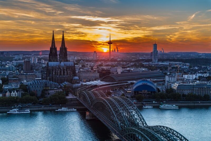 Cologne: Old Town Highlights Walking Tour - Frequently Asked Questions