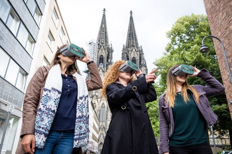 Cologne: Old Town Virtual Reality Walking Tour - Exploring Colognes Old Town and Main Sights
