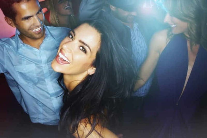 Cologne: Private Pub Crawl - Exclusive Access to Cologne’s Underground Bars