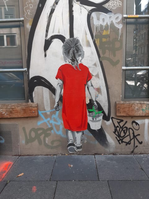 Cologne: Street Art Walking Tour Belgian Quarter - The Artworks: Murals, Graffiti, and Paintings