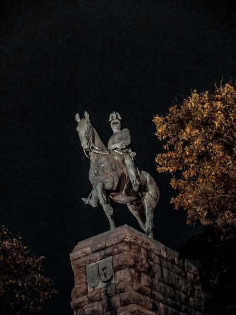 Cologne: The Dark Side of the Dom Tour - Key Points